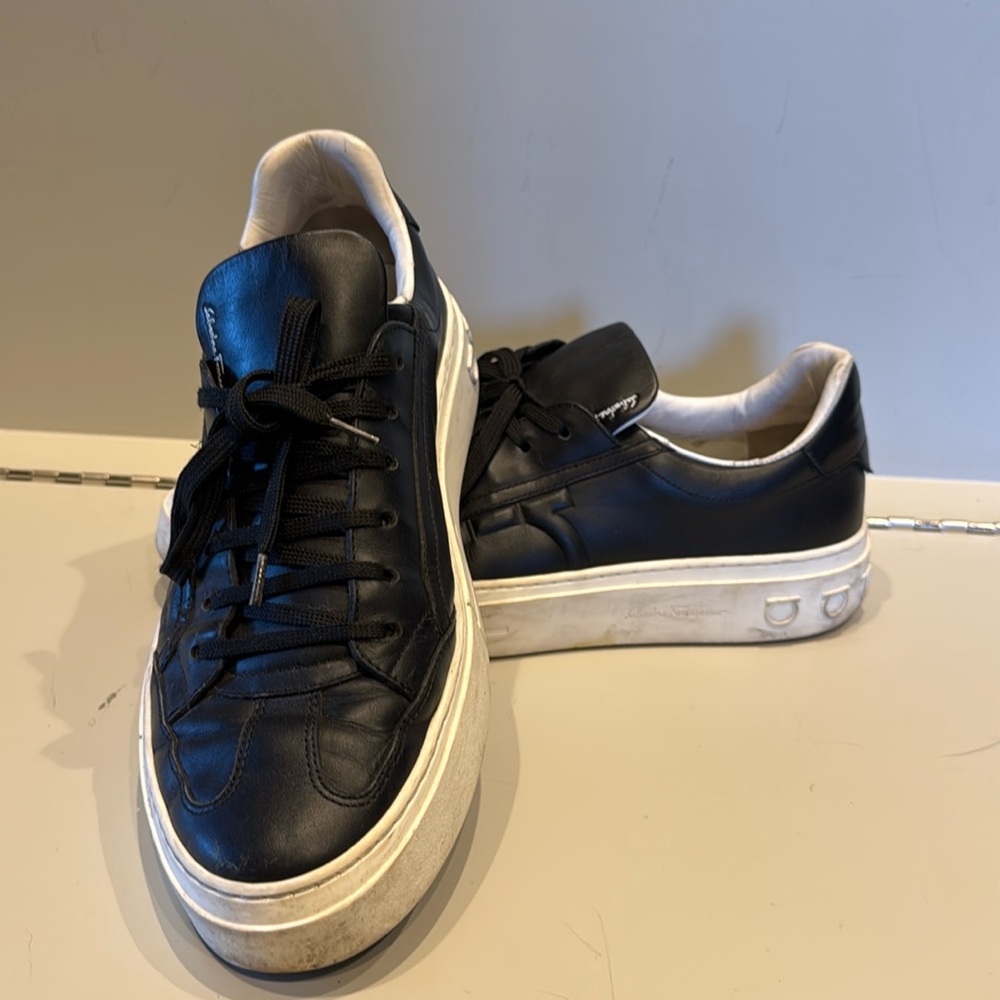 Salvatore Ferragamo men’s sneaker size 9.5